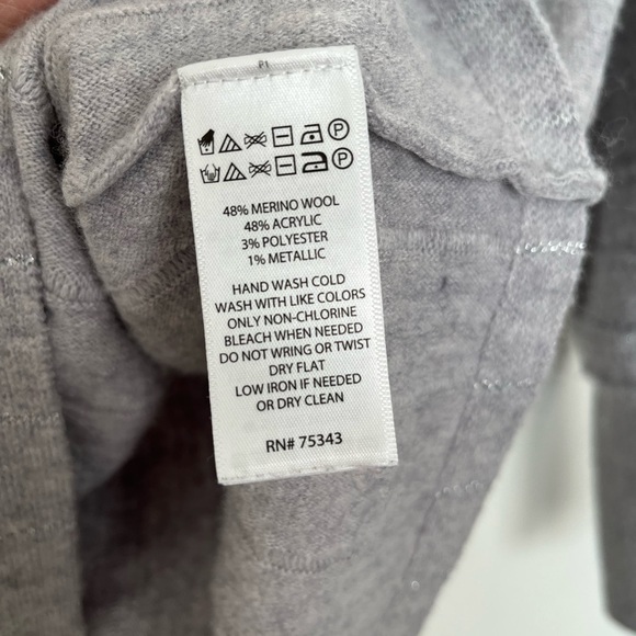 Nanette Lepore Gray Ribbed Merino Wool Turtleneck Sweater size large - Picture 4 of 5